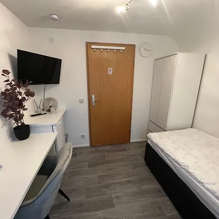 Einzelzimmer Mit Privatem Bad Naehe Ulmer Donautal - Ideal Fuer Geschaeftsreisen * Ulm