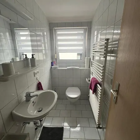 Apartamento Einzelzimmer Mit Privatem Bad Nähe Ulmer Donautal - Ideal Für Geschäftsreisen *